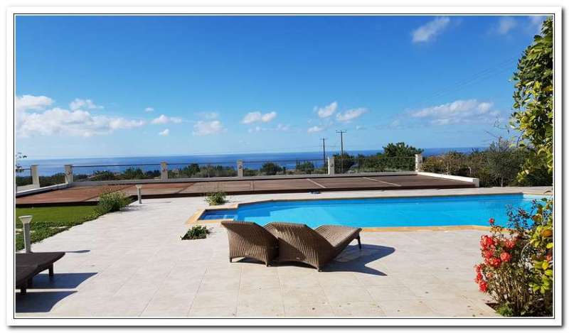 Luxury 4 bed villa with amazing view