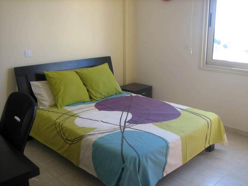 5 bedroom luxury detached villa long term