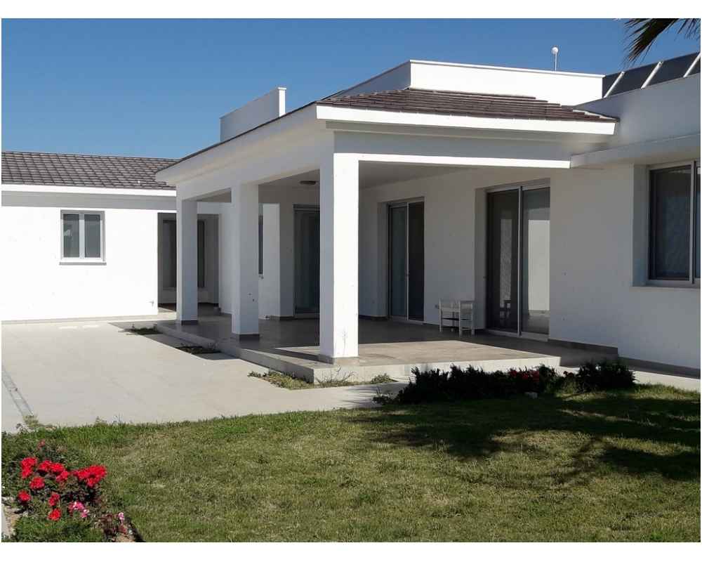 7 Bedrooms plus 8 bathrooms long term rentals