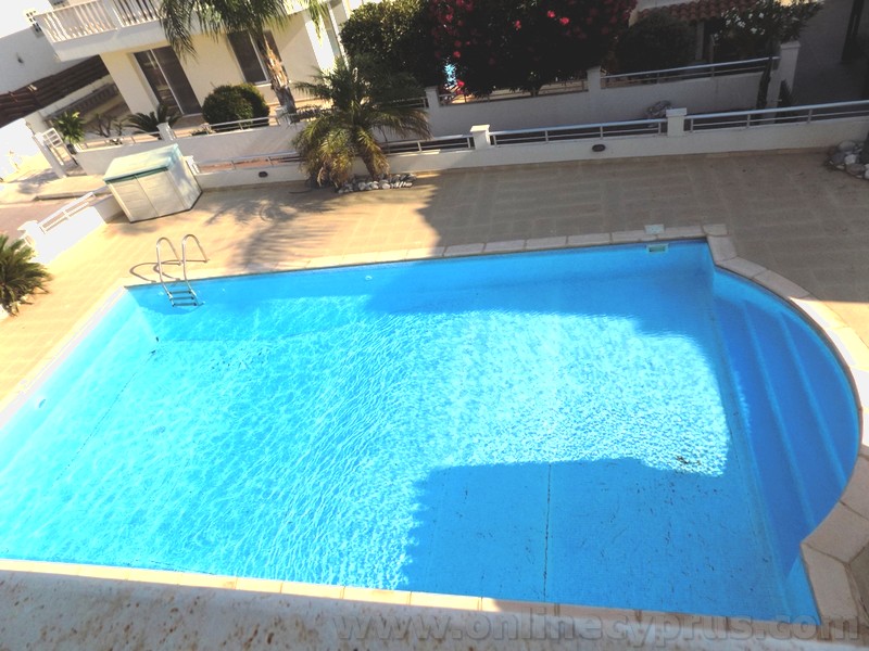 spacious 4 bedroom detached house for rent in Anarita