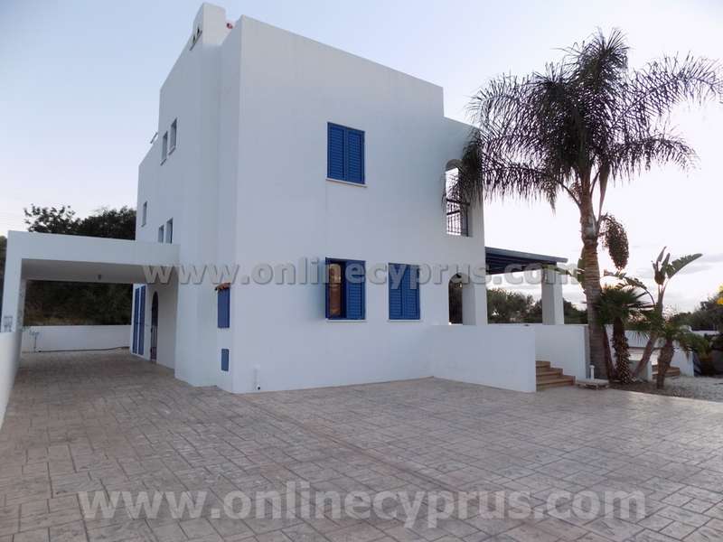 Furnished 3 bed villa in Secret Valley with amazing view