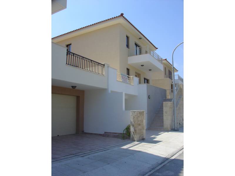 3 bedroom house with central heating