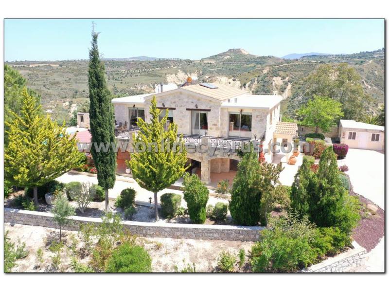 Detached House long term rental in Giolou 121575 Paphos Cyprus