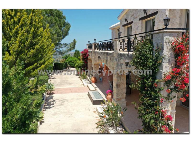 Detached House long term rental in Giolou 121575 Paphos Cyprus