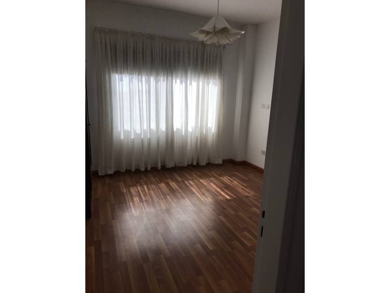 2 bedroom renovated apartment 