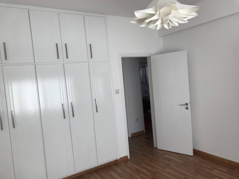 2 bedroom renovated apartment 