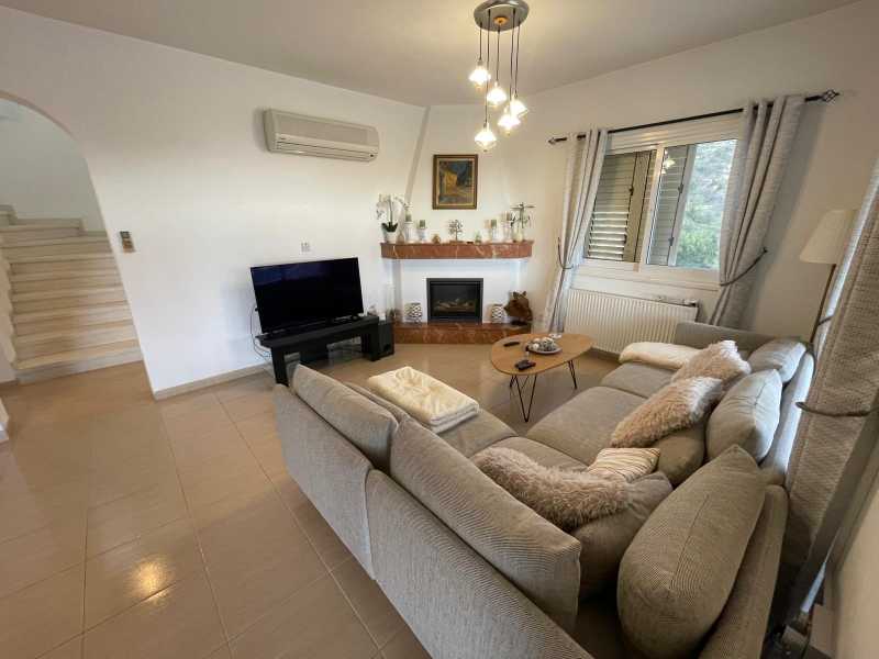 3 Bedroom furnished villa in Kamares