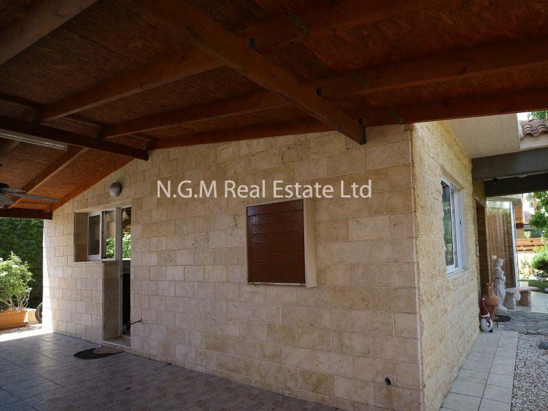 Spacious 3 bedrooms house in Limassol 