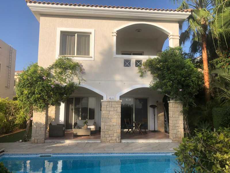 Lovely villa in Mandria for Long term rent