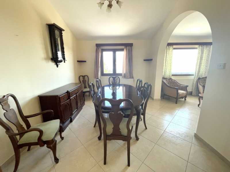 Villa in Tsada for long term rent