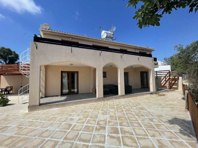 Villa in Tsada for long term rent