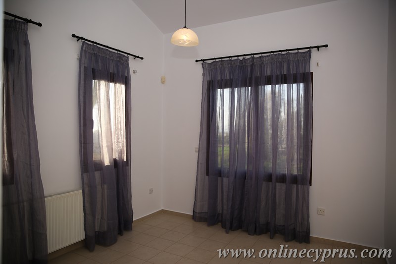 Spacious 4 bedroom villa for long term rent