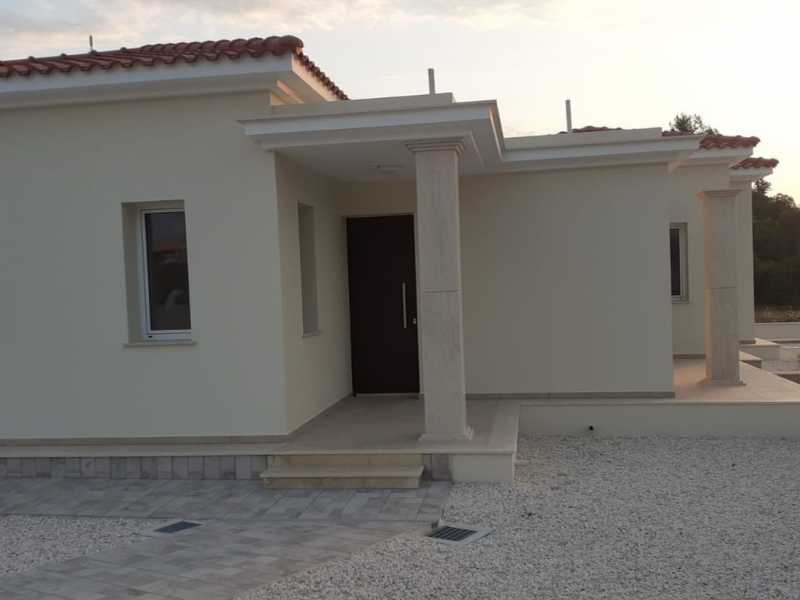 3 bedroom brand new house in Fyti village 