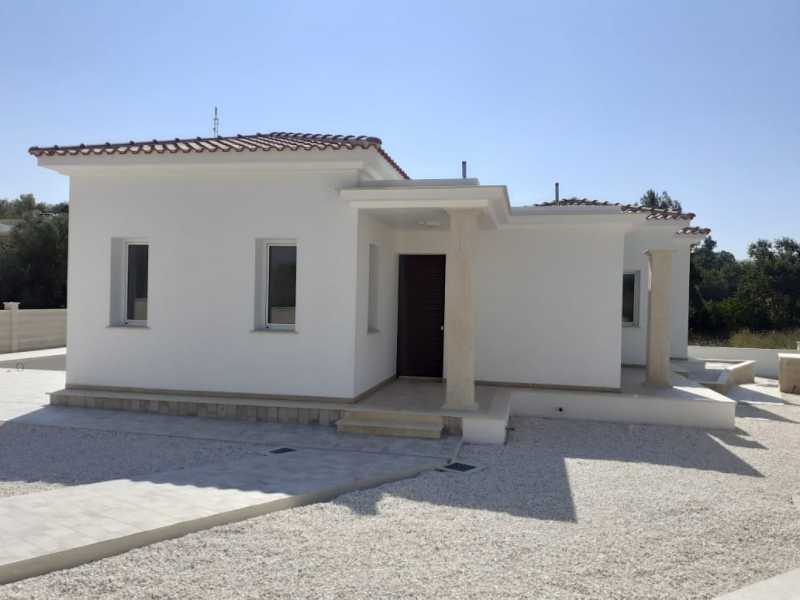 3 bedroom brand new house in Fyti village 
