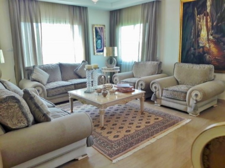 Luxury villa in Tala for long term rent