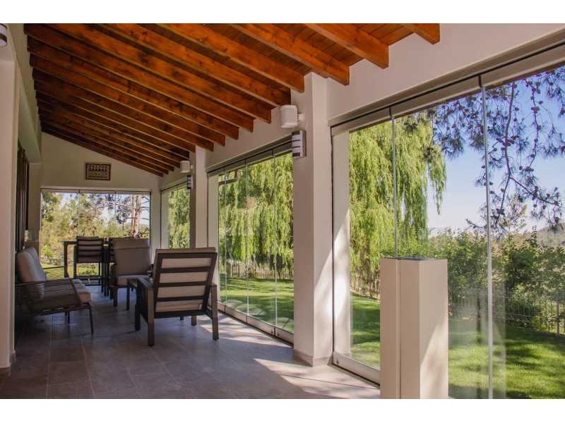 Luxury villa for long term rent