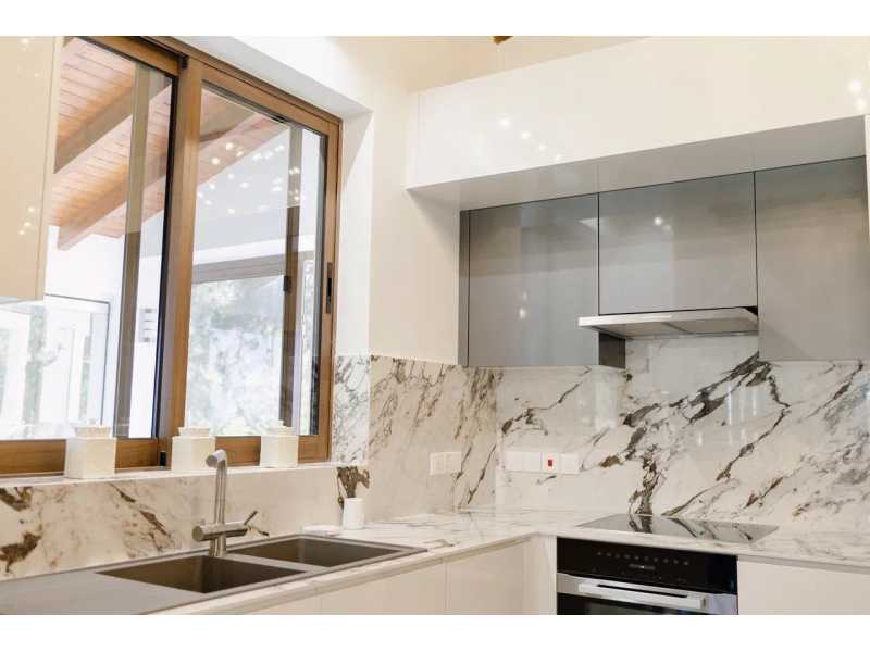 Luxury villa for long term rent