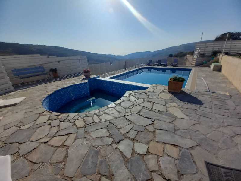 Four bedroom bungalow in Episkopi