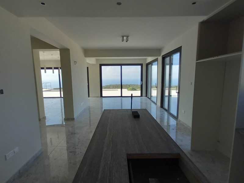 Modern brand new villa in Pikni area 