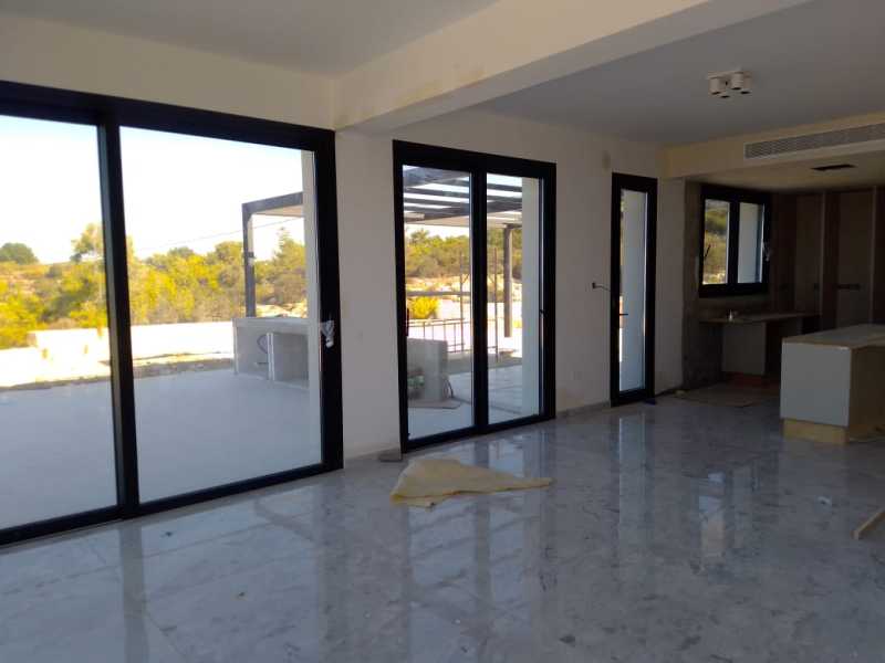 Modern brand new villa in Pikni area 