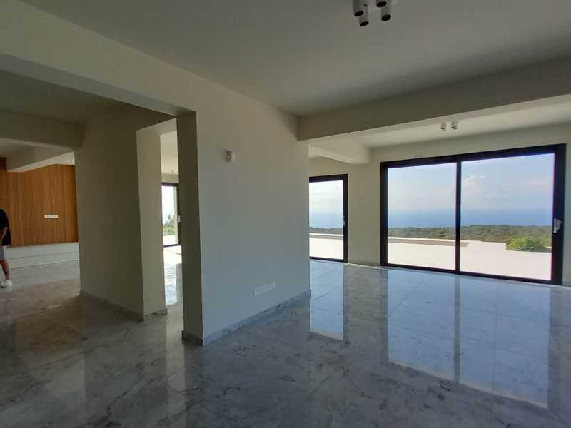 Modern brand new villa in Pikni area 