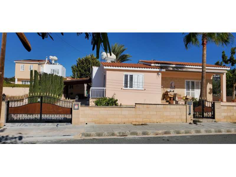 Lovely bungalow in Tala for long term rent