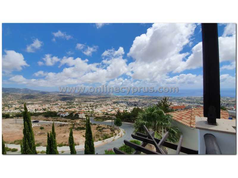3 bed Furnished villa with amazing view for sale