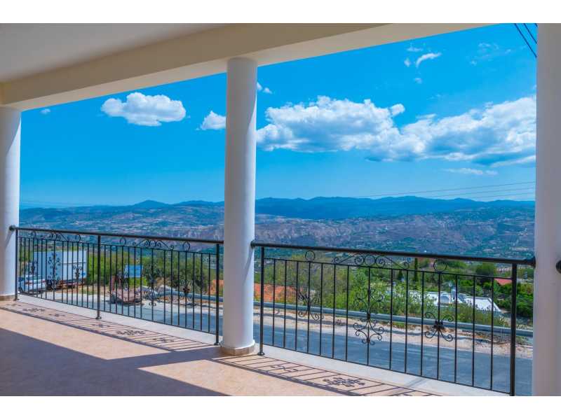 Bungalow for long term rent in Theletra