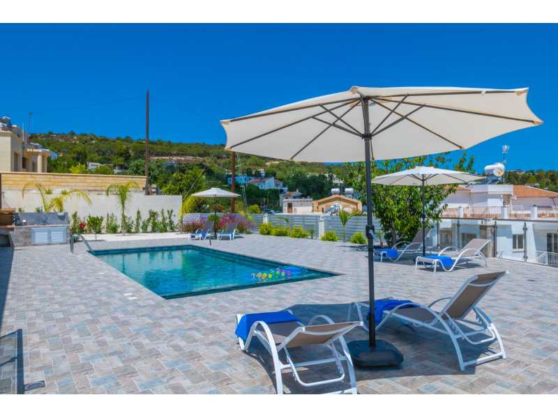 Bungalow for long term rent in Theletra