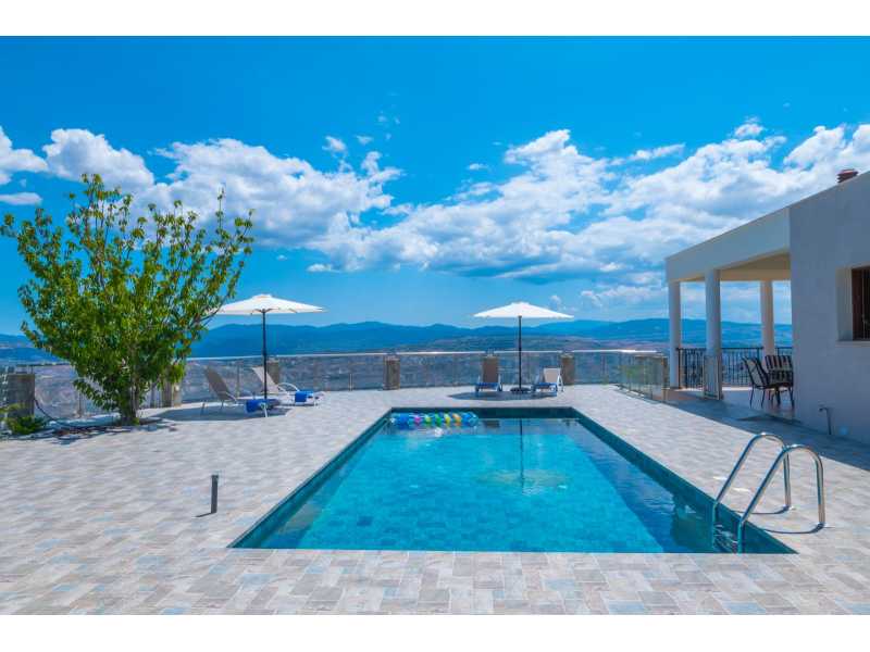 Bungalow for long term rent in Theletra