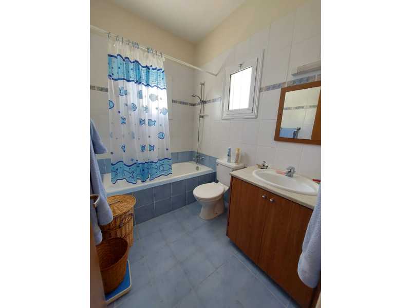 Bungalow for sale in Nata