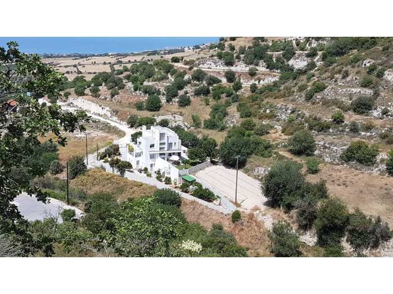 Villa for long term rent
