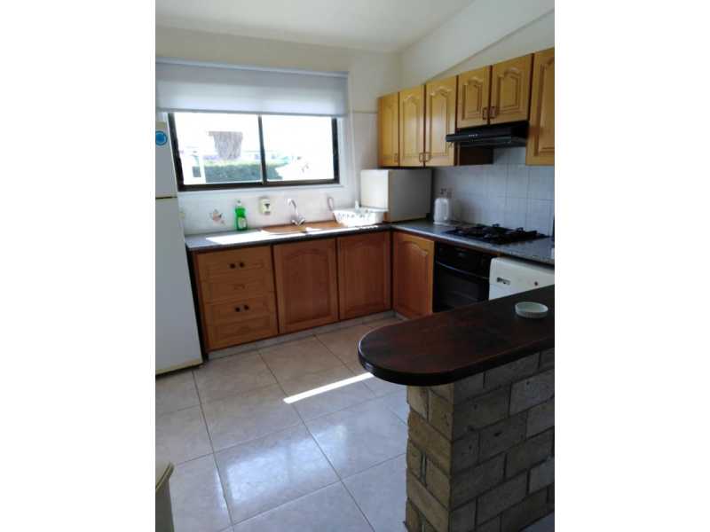 villa for long term in Coral bay 