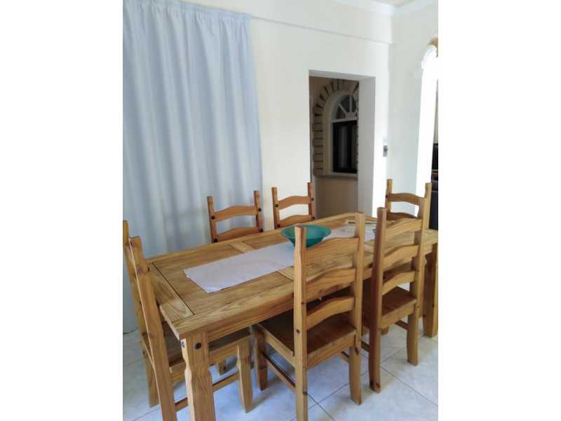 villa for long term in Coral bay 