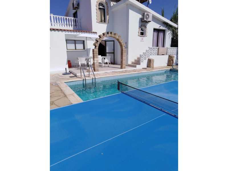 villa for long term in Coral bay 