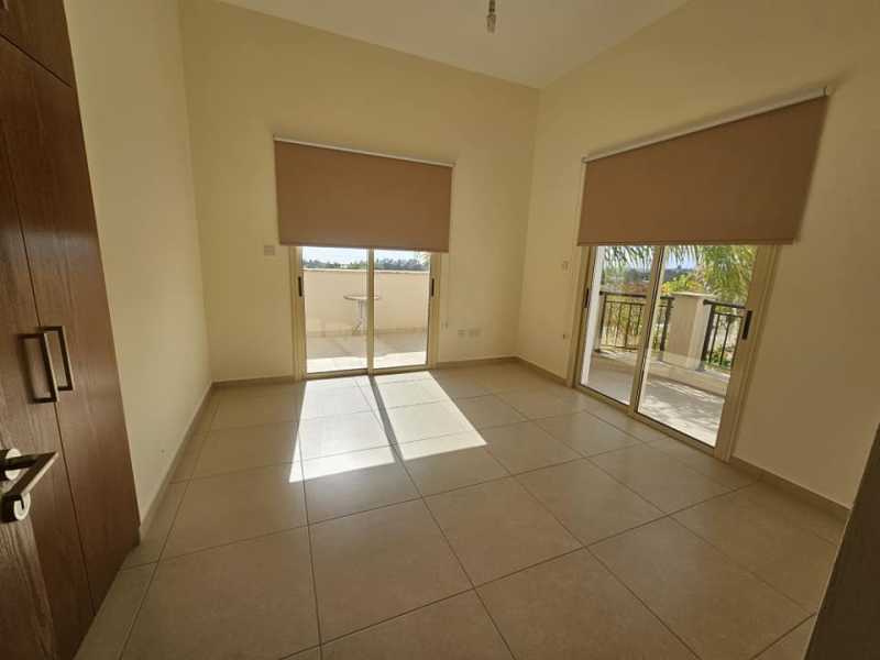 4 bedroom villa for long term rent
