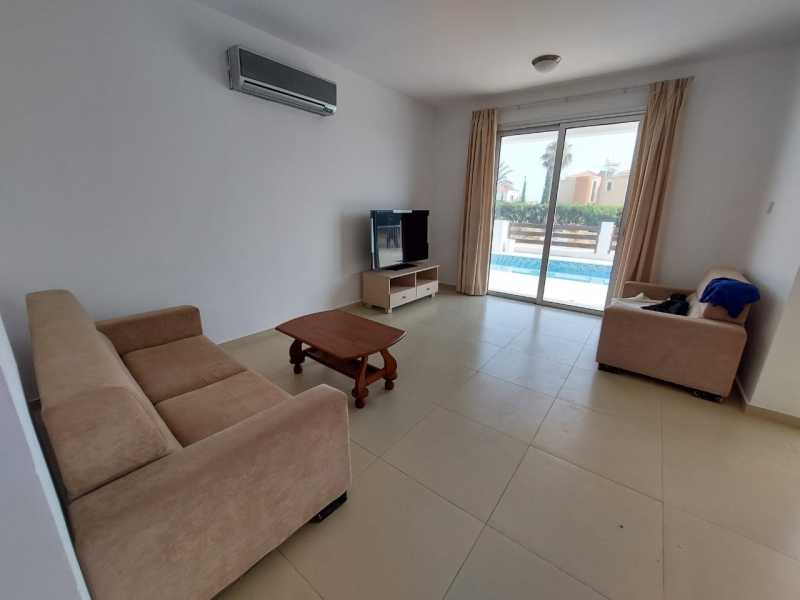 Villa for long term in Coral bay 