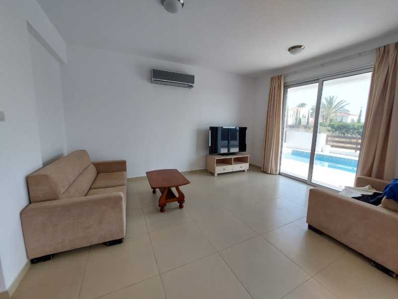 Villa for long term in Coral bay 