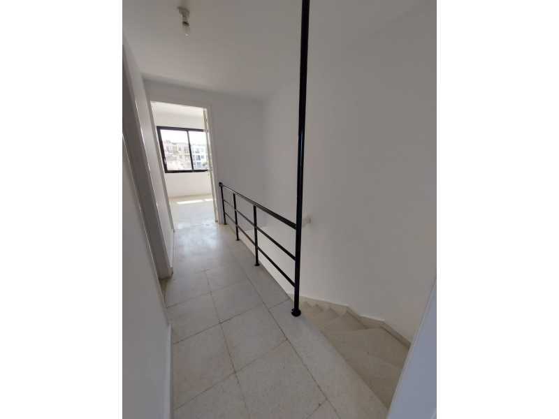 Townhouse for long term rent in Tala 