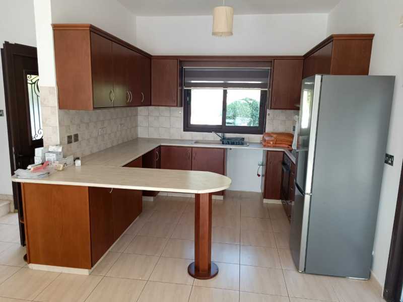 Detached House long term rental in Chloraka 123818 Paphos Cyprus