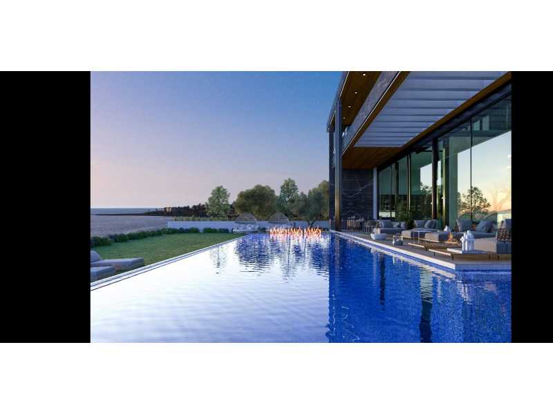 Luxury sea front villa for sale 