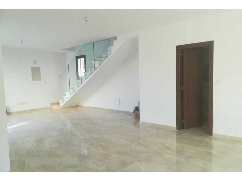 3 bedroom villa for long term rent in Konia