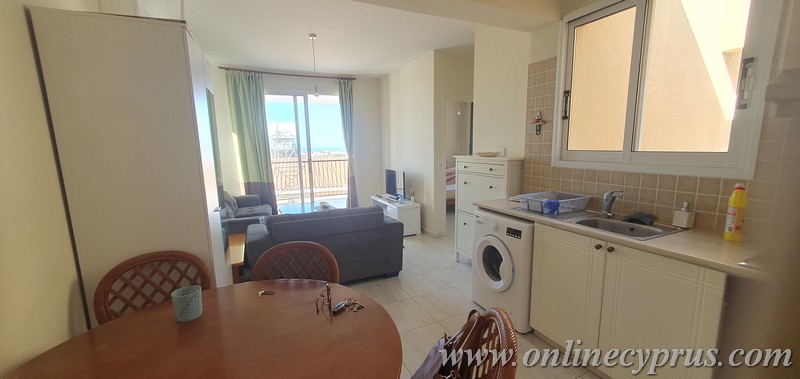 Furnished apartment for long term rent 