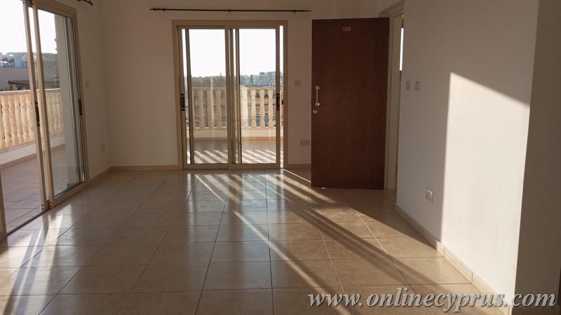 2 bedroom Penthouse in Yeroskipou 