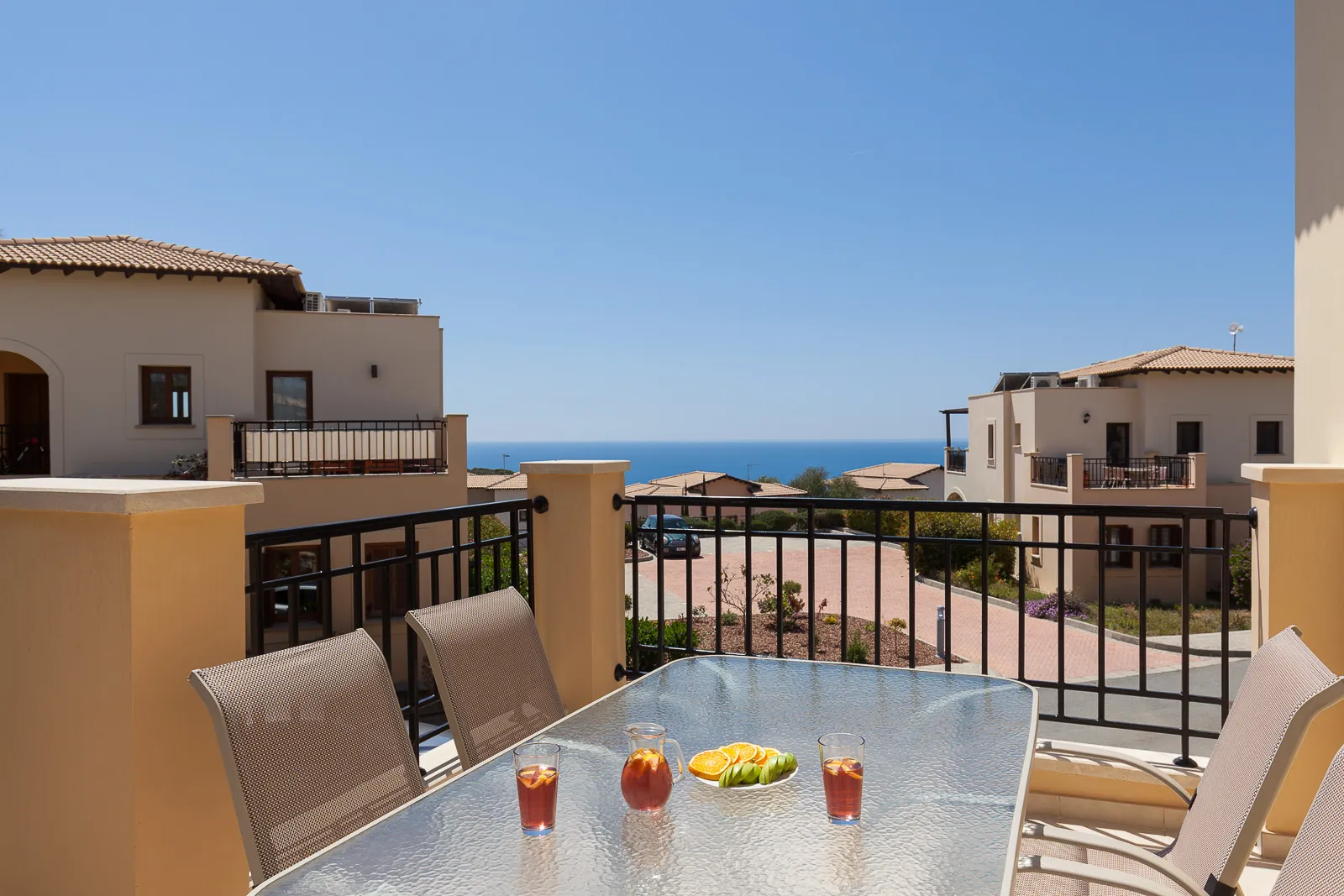 Modern 1 bedroom apartment in Aphrodite Hills 