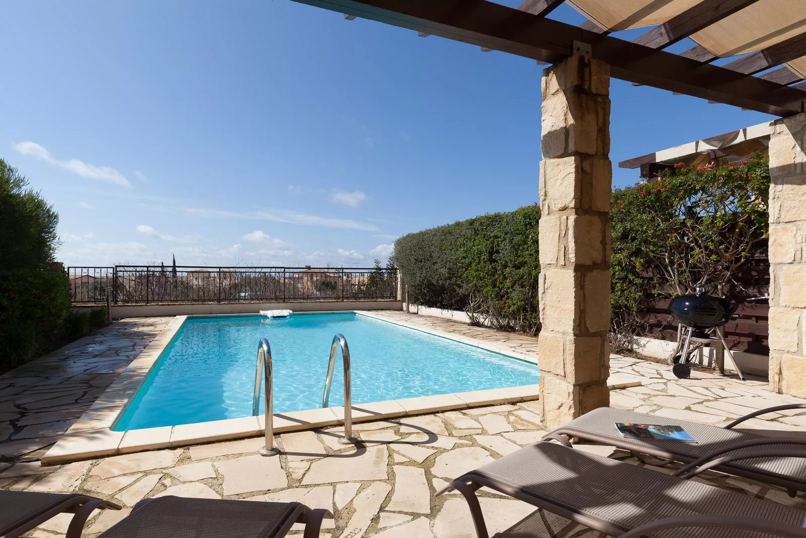 2 bedroom Junior villa with private pool 