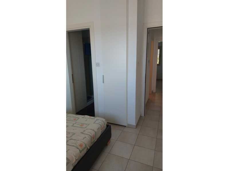 Furnished apartment for long term rent