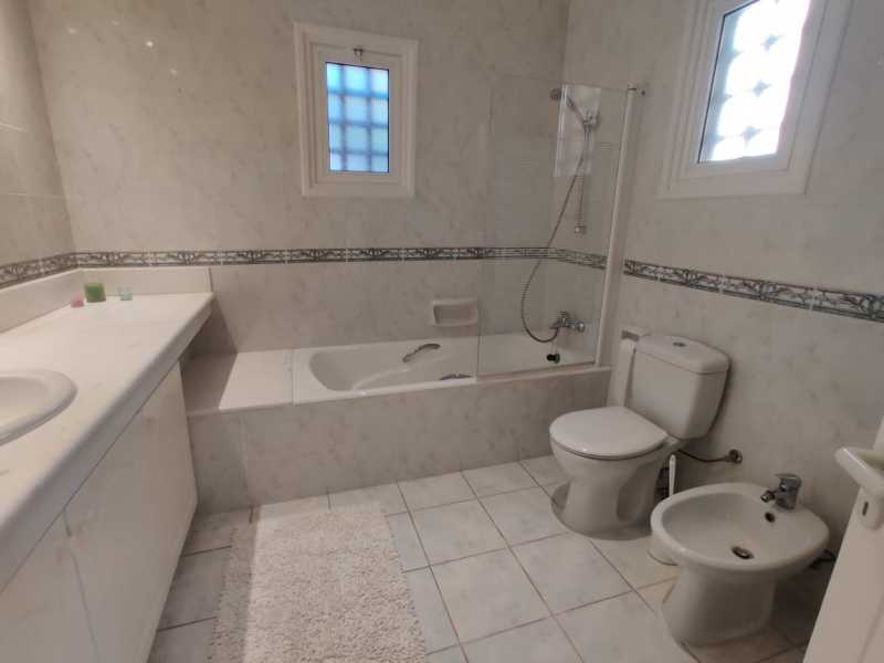 Lovely bungalow in Kamares for long term rent