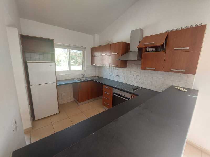Apartment for sale in Chloraka 