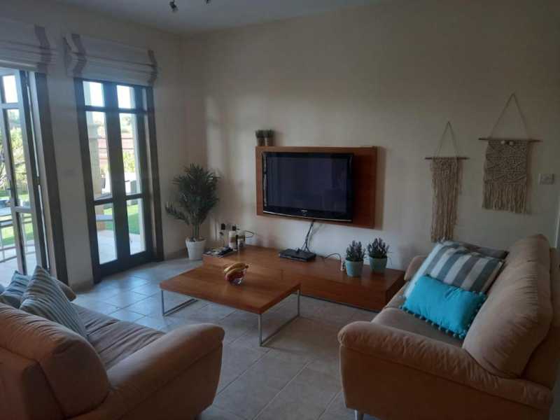 Furnished ground floor apartment in Aphrodite Hills 